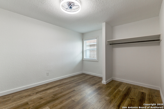 Image 14 of 16 For 8838 Meadow Trace