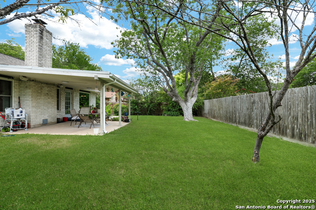 Image 21 of 23 For 14211 Chadbourne