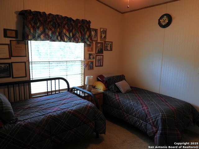 Image 37 of 78 For 164 18th E 