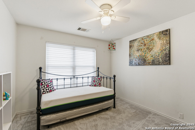 Image 37 of 47 For 15718 Hastings Park