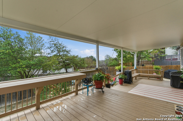 Image 41 of 47 For 15718 Hastings Park