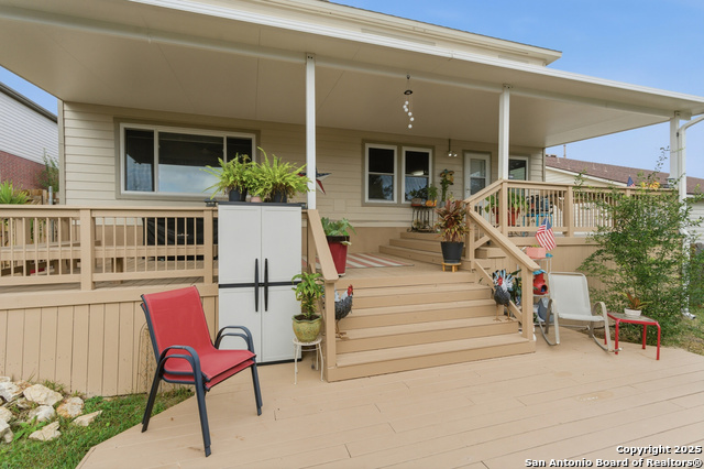 Image 43 of 47 For 15718 Hastings Park