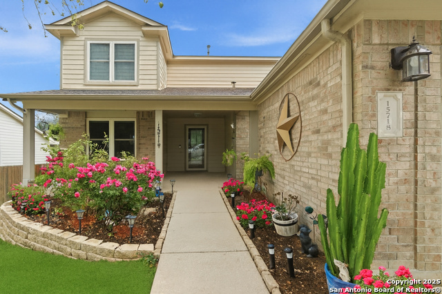 Image 5 of 47 For 15718 Hastings Park