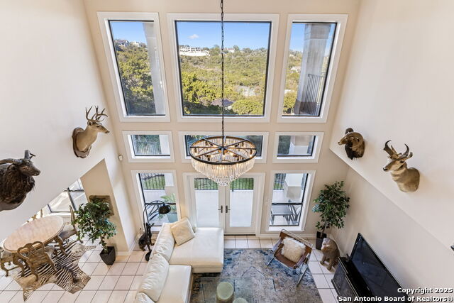 Image 23 of 50 For 19324 Strauss