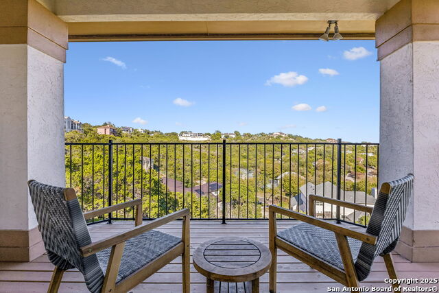 Image 30 of 50 For 19324 Strauss