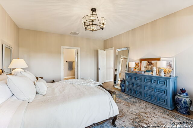 Image 41 of 50 For 19324 Strauss