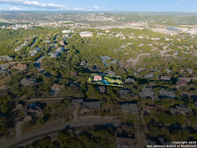 Image 46 of 50 For 19324 Strauss