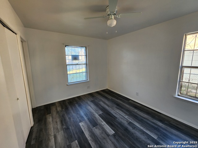 Image 6 of 8 For 430 Pinehurst