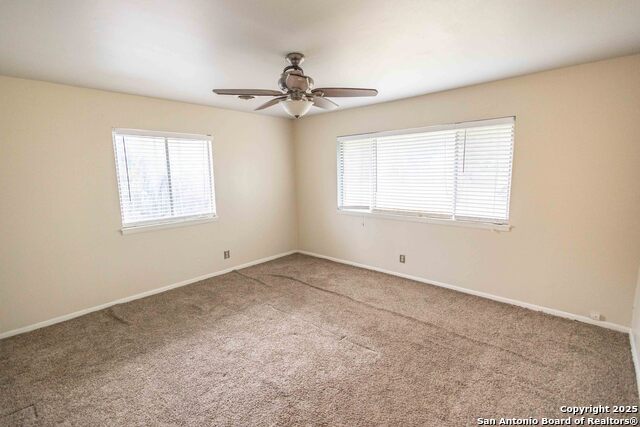 Image 23 of 24 For 330 Louise