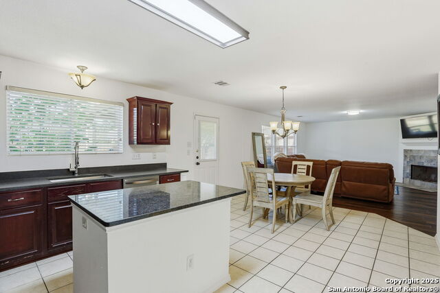 Image 15 of 30 For 7443 Concerto