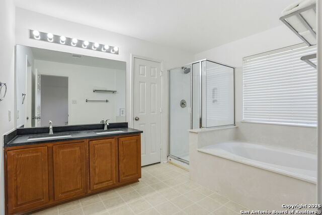 Image 19 of 30 For 7443 Concerto