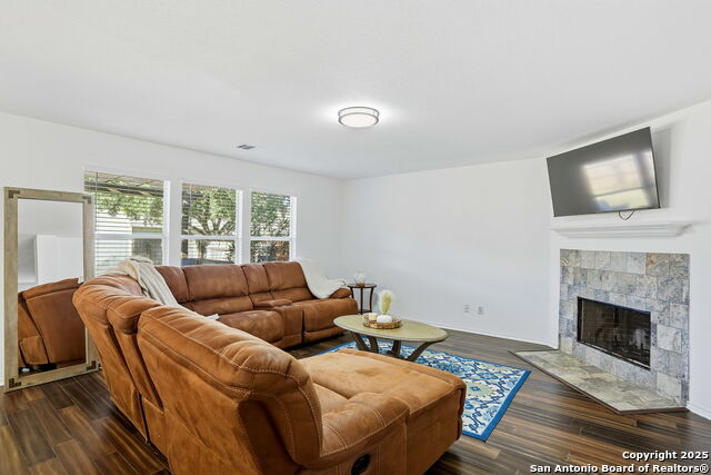 Image 8 of 30 For 7443 Concerto