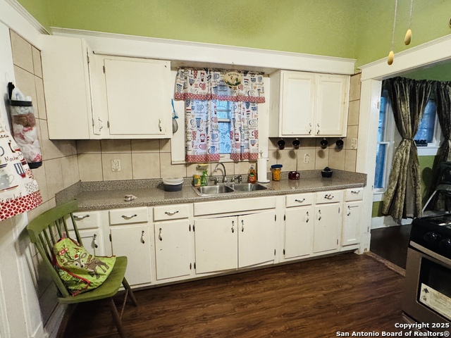 Image 12 of 25 For 314 Devine