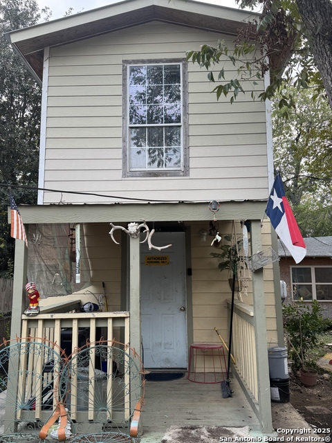 Image 22 of 25 For 314 Devine