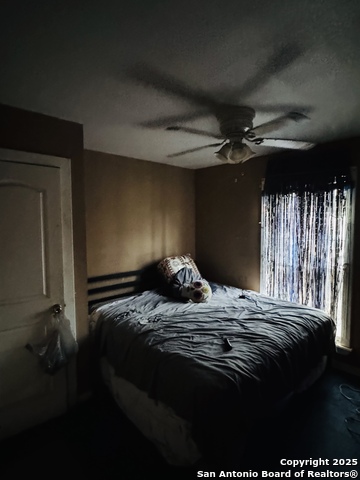 Image 24 of 25 For 314 Devine