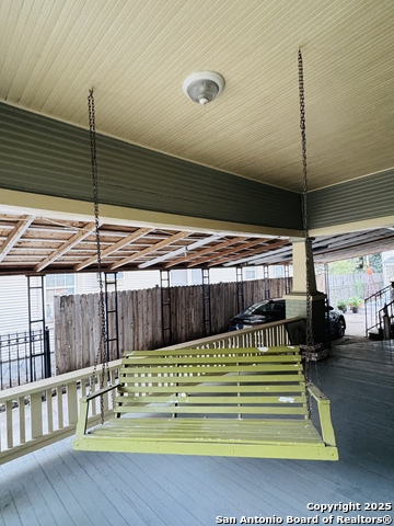 Image 5 of 25 For 314 Devine