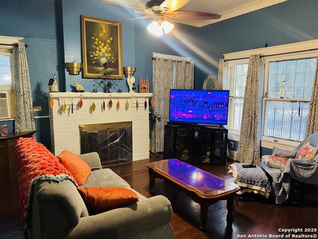 Image 7 of 25 For 314 Devine