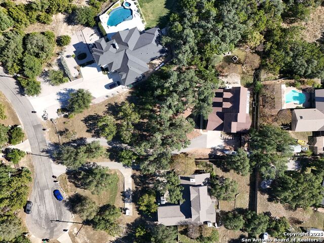 Image 27 of 30 For 26011 Apache Creek