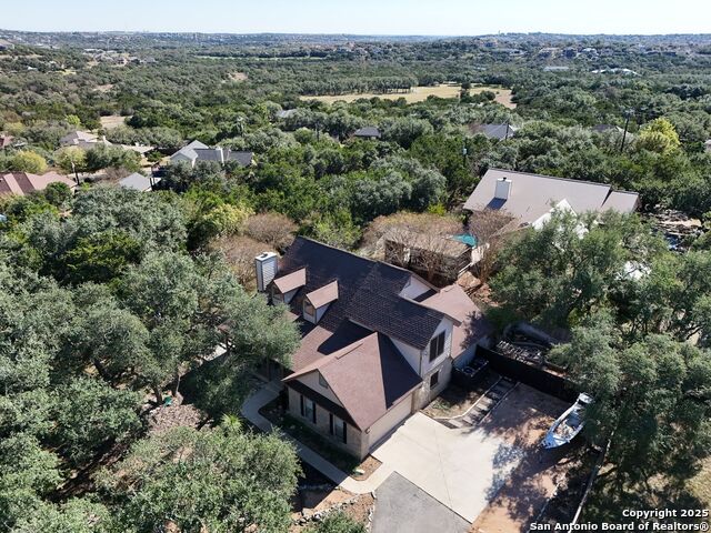 Image 28 of 30 For 26011 Apache Creek