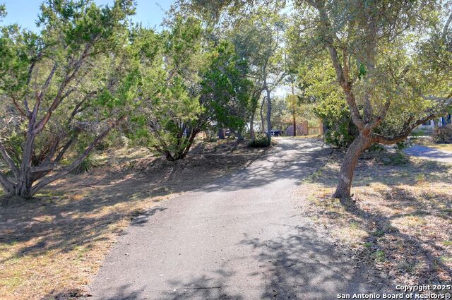 Image 4 of 30 For 26011 Apache Creek