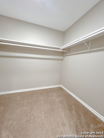 Image 21 of 31 For 3818 Grey Knoll Dr