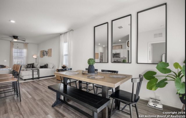 Image 11 of 16 For 8412 Falcon Meadow