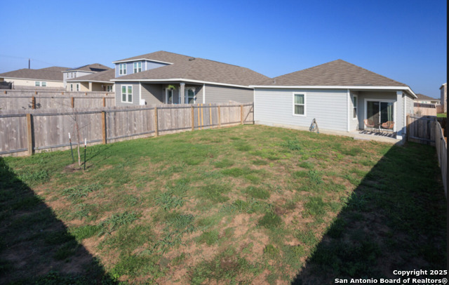 Image 15 of 16 For 8412 Falcon Meadow