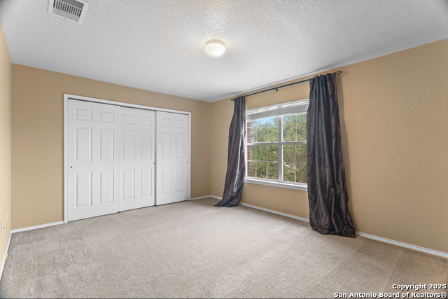 Image 19 of 25 For 10818 Butterfly Flat