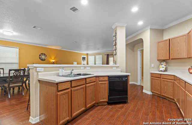 Image 9 of 25 For 10818 Butterfly Flat