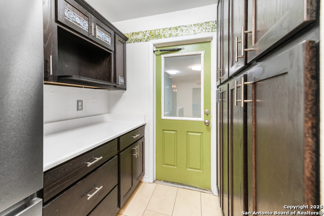 Image 15 of 46 For 6611 Cades