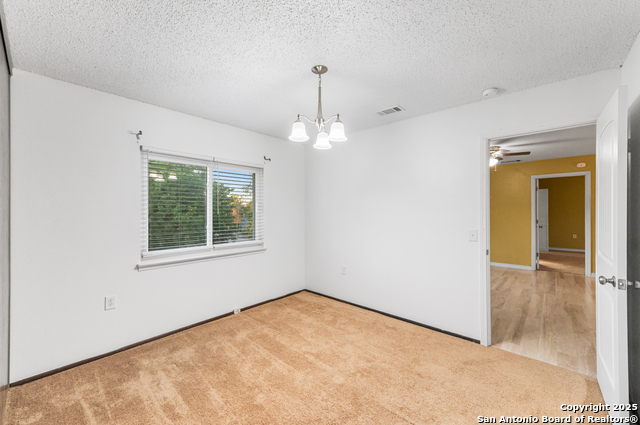 Image 32 of 46 For 6611 Cades