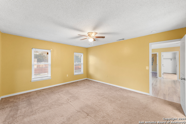 Image 35 of 46 For 6611 Cades