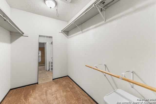 Image 39 of 46 For 6611 Cades