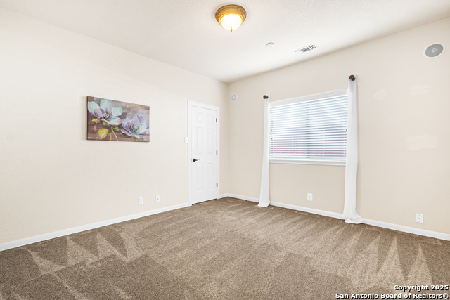 Image 16 of 25 For 922 Serene Meadows