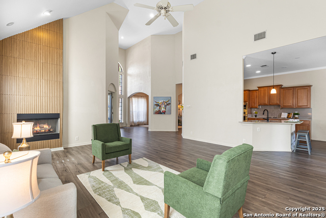 Image 3 of 25 For 922 Serene Meadows