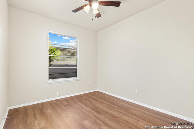 Image 10 of 20 For 130 Croesus  