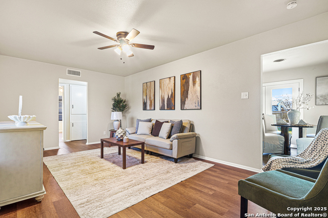 Image 5 of 20 For 130 Croesus  