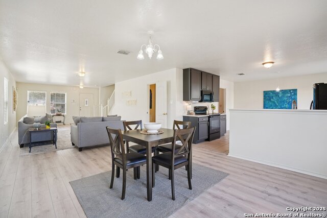 Image 10 of 32 For 4726 Appaloosa Run