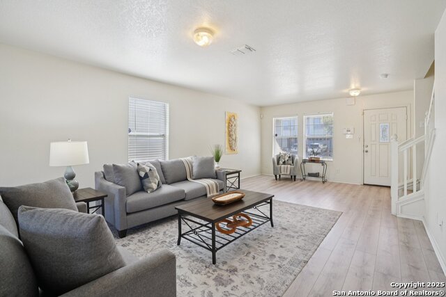 Image 6 of 32 For 4726 Appaloosa Run