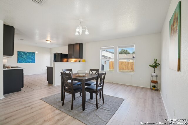 Image 8 of 32 For 4726 Appaloosa Run