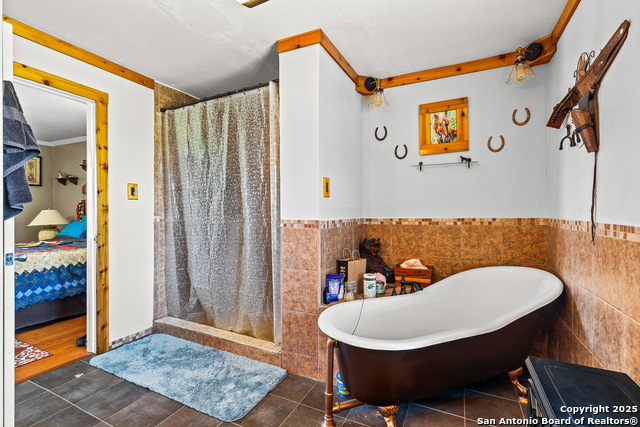 Image 23 of 64 For 425 Old Pleasanton