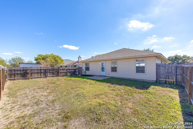 Image 29 of 30 For 8451 Blackstone Cove