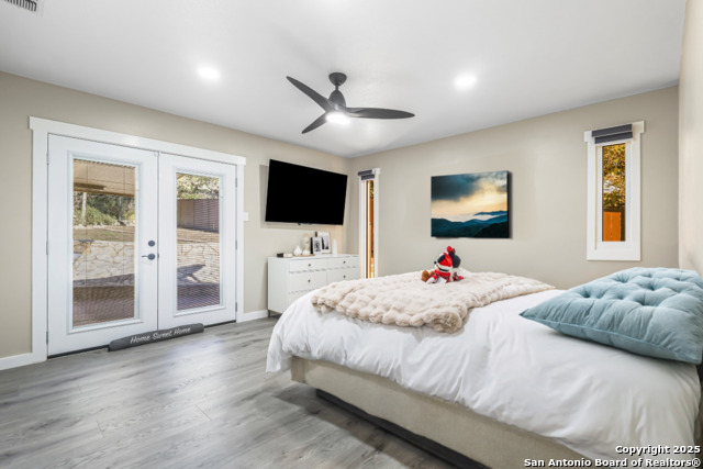 Listing photo id 9 for 7339 Shady Hollow