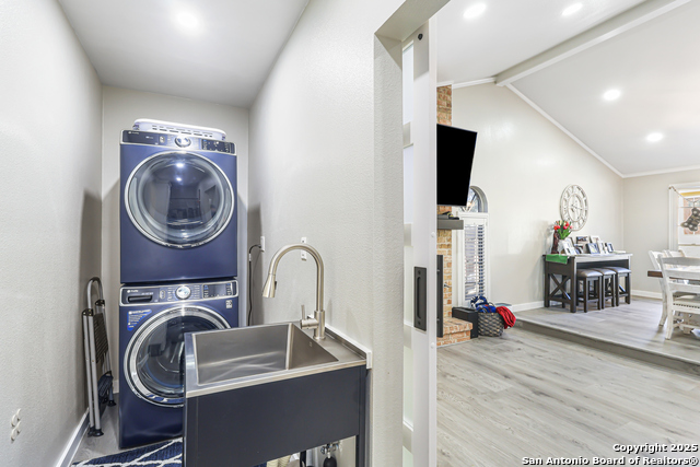 Listing photo id 12 for 7339 Shady Hollow