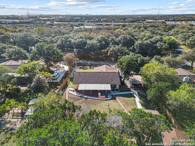 Listing photo id 20 for 7339 Shady Hollow