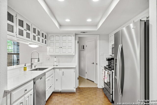 Image 10 of 27 For 1130 River Vista W