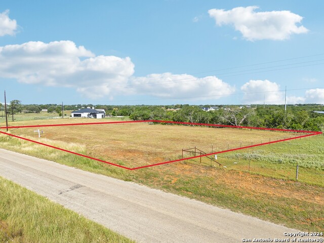 Image 4 of 7 For 593 County Road 405