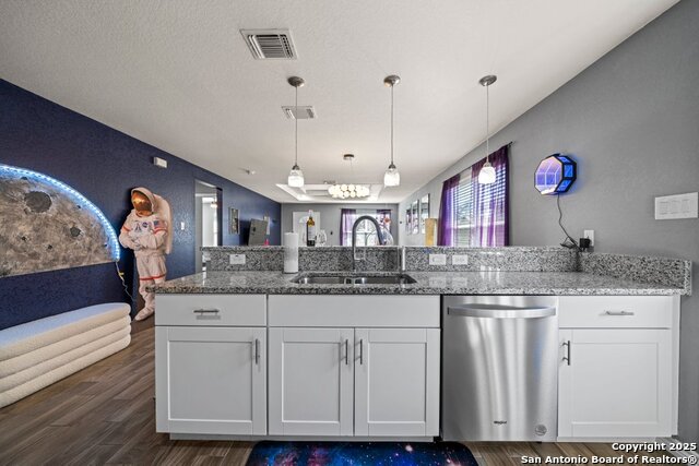 Image 9 of 36 For 531 Blaine  