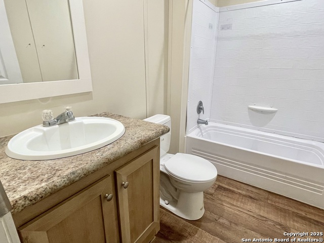 Image 19 of 32 For 7970 1st