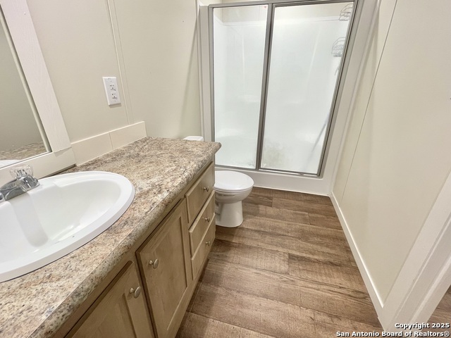 Image 32 of 32 For 7970 1st